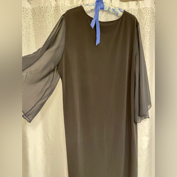 Semi-formal midi black dress, flowy style & gorgeous rhinestone detail at waist. - Picture 7 of 7